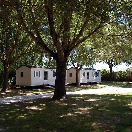 La Cle Des Champs Campsite